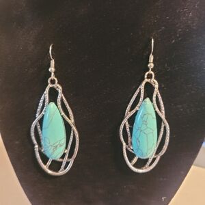 Earings